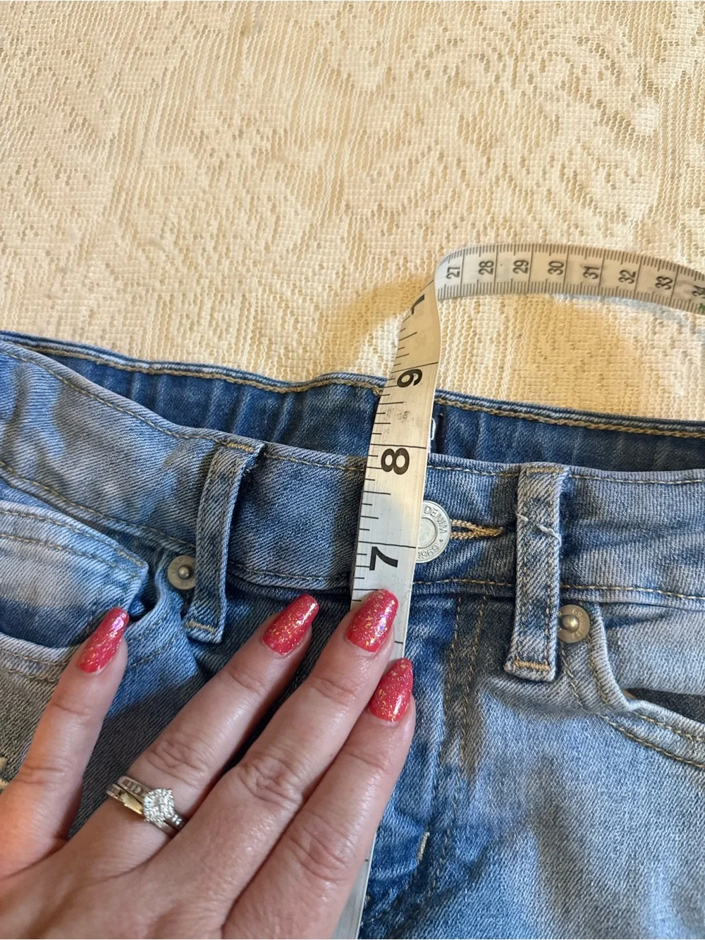 Gap kids high rise 70s flare embroidered daisy jeans
